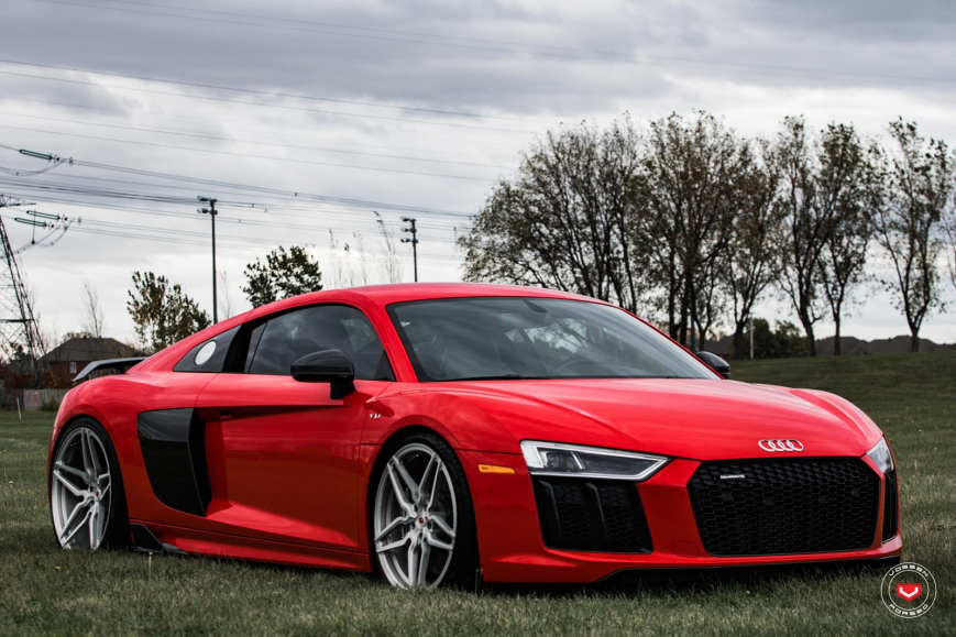 Audi R8 �� ������ HC-2