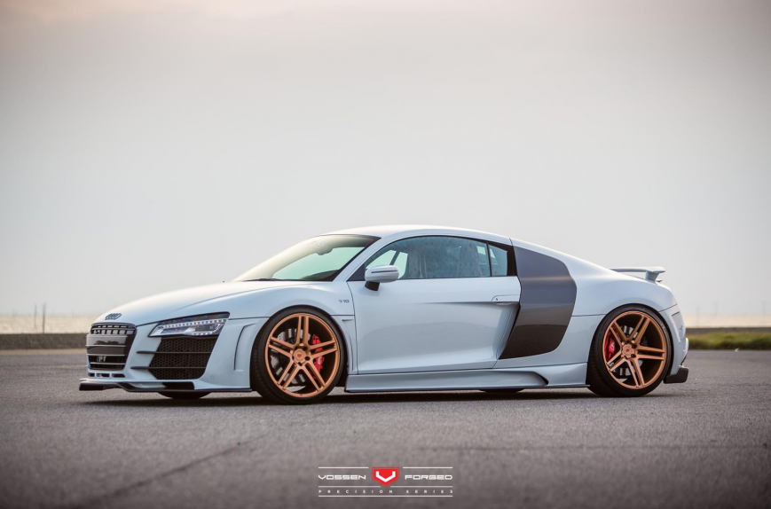 Audi R8 �� ������ VPS302