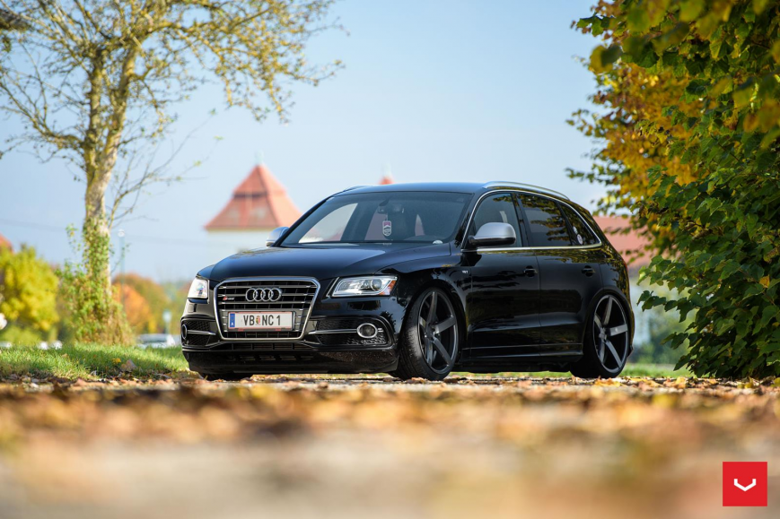 Audi Q3 �� ������ CV3-R