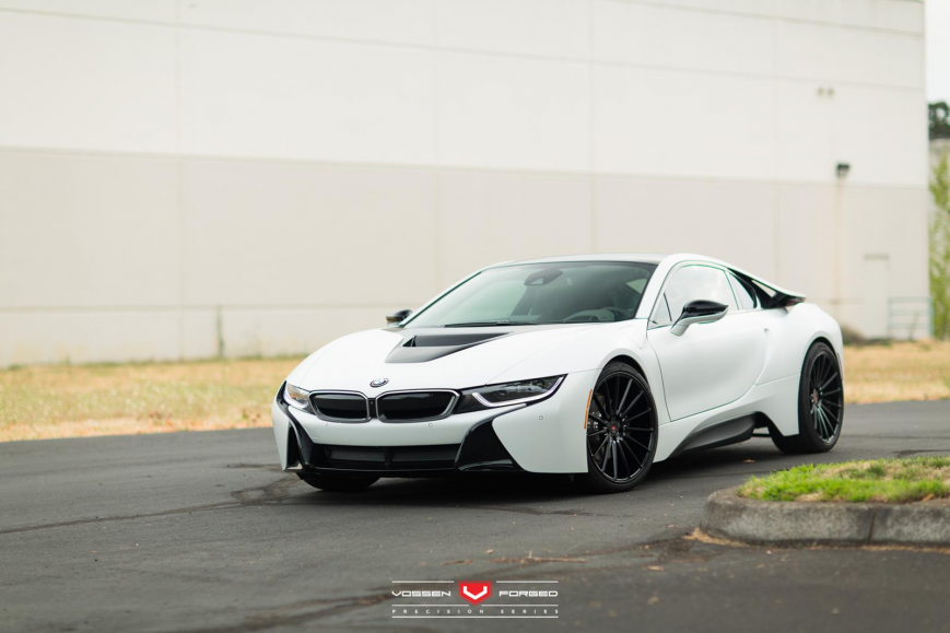 BMW i8 �� ������ VPS305