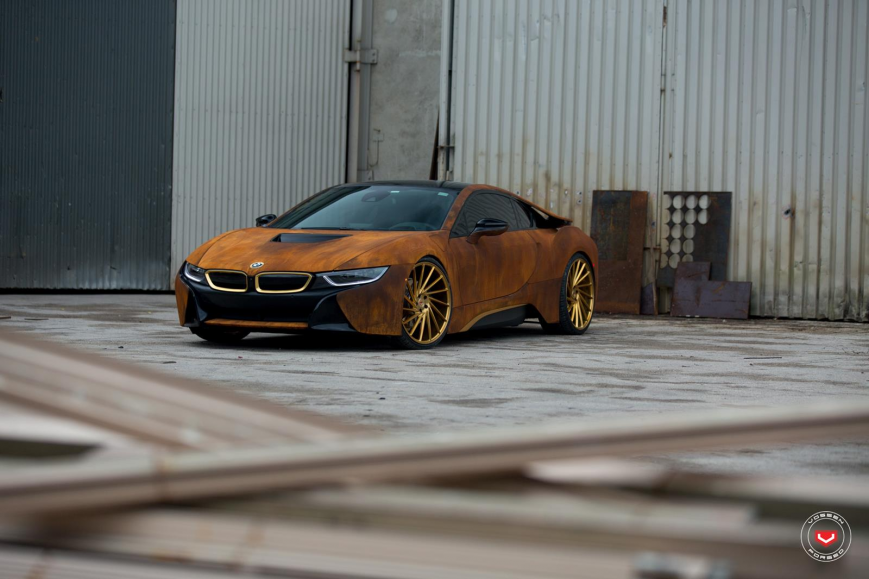 BMW i8 �� ������ VPS305T