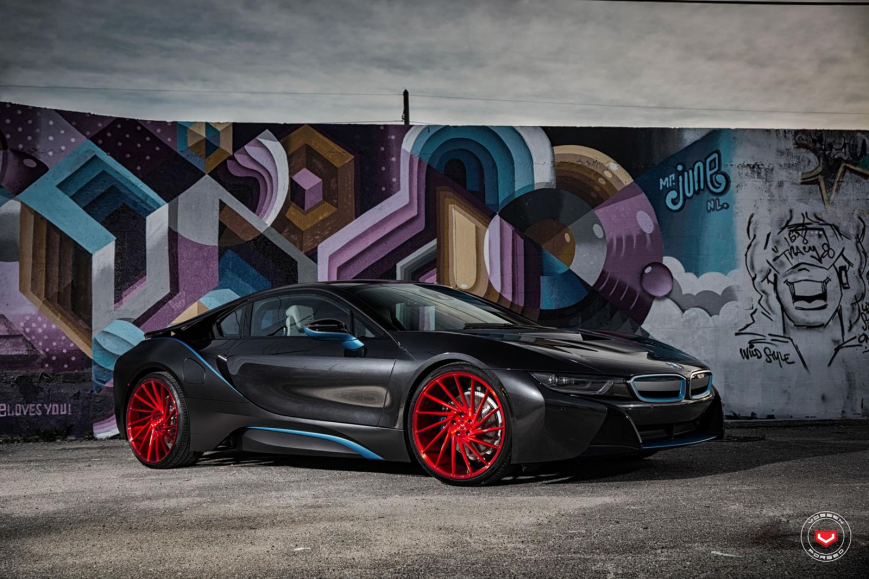 BMW i8 �� ������ VPS305T