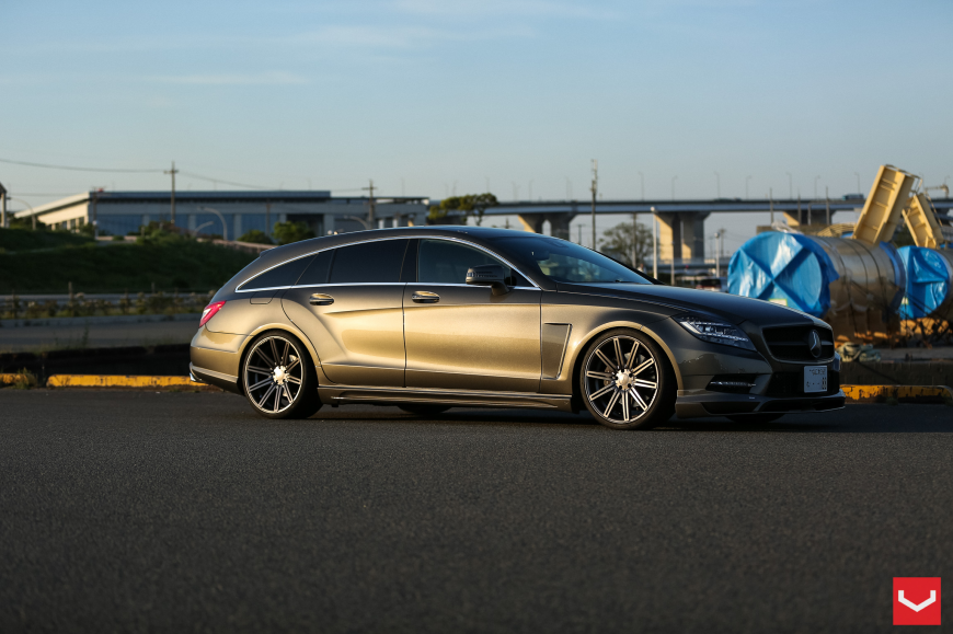 Mercedes Benz CLS �� ������ CV4