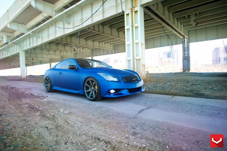 Infiniti G37 �� ������ CV7
