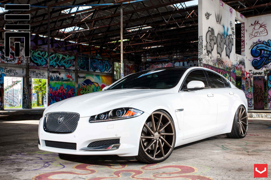 Jaguar XF �� ������ VVSCVT