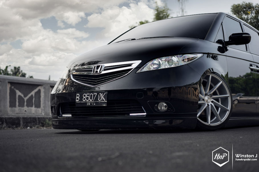 Honda Elysion �� ������ CVT