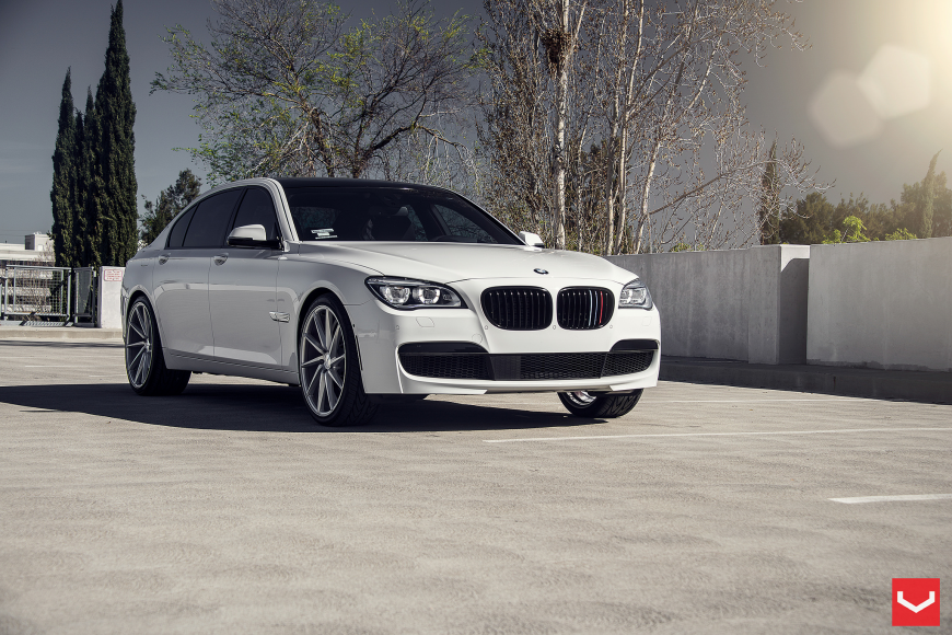 BMW 7 Series �� ������ CVT