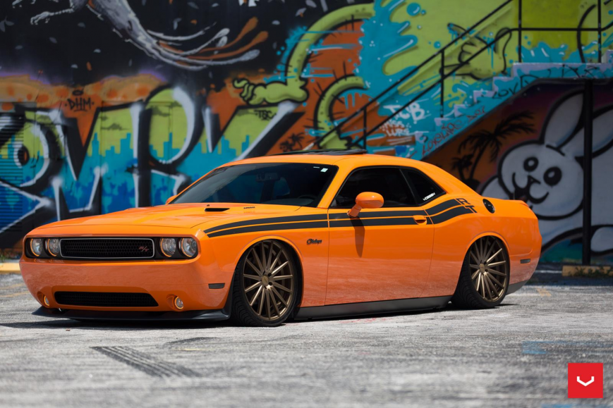 Dodge Challenger �� ������ VFS2