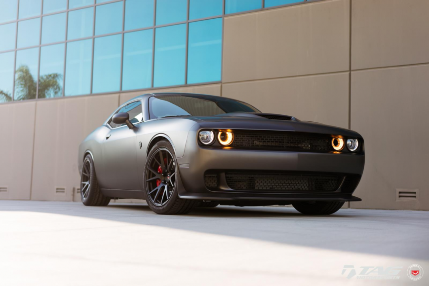 Dodge Challenger �� ������ VPS306