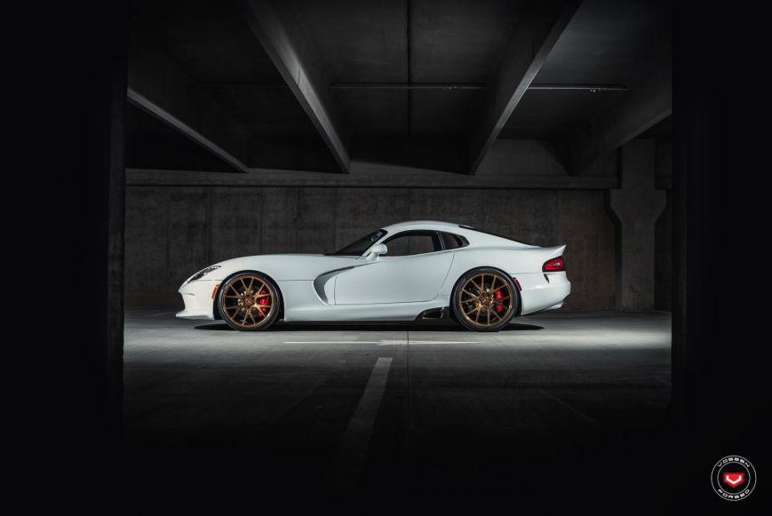 Dodge Viper �� ������ VPS306