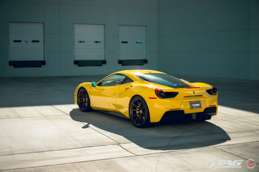 Ferrari 488 GTB �� ������ 