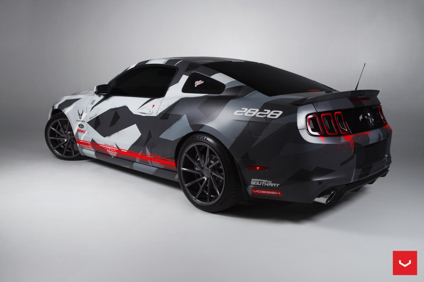 Ford Mustang �� ������ CVT