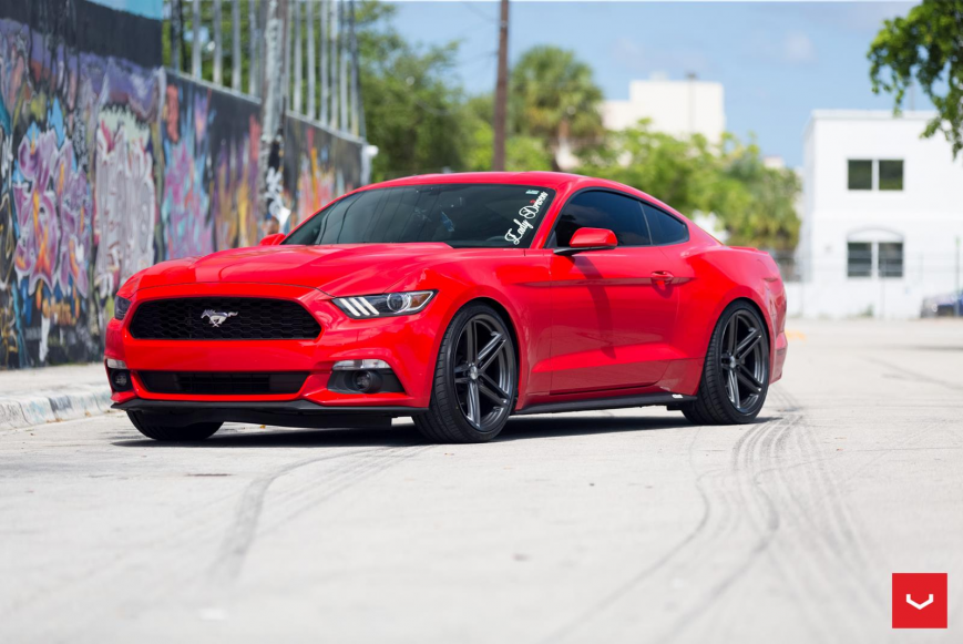 Ford Mustang �� ������ VFS5