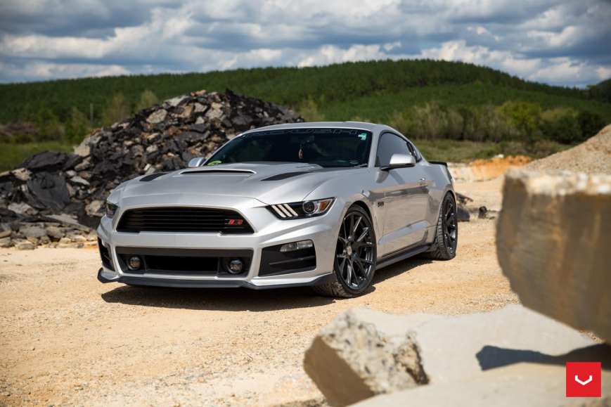 Ford Mustang �� ������ VFS6