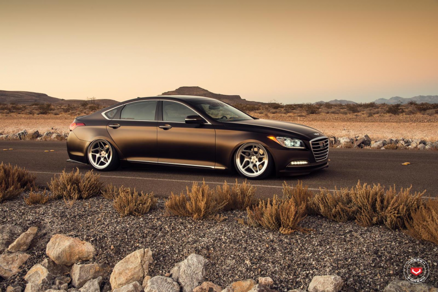 Hyundai Genesis �� ������ LC104