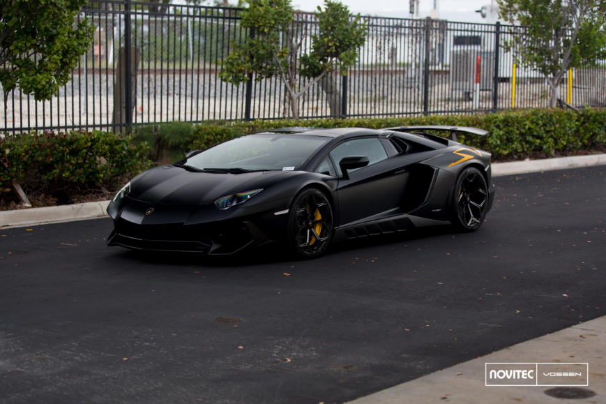 Lamborghini Aventador �� ������ NV1