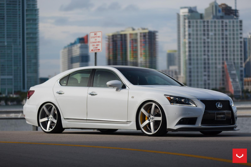 Lexus LS �� ������ CV3-R