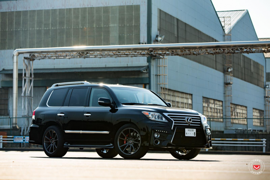 Lexus LX �� ������ VPS301