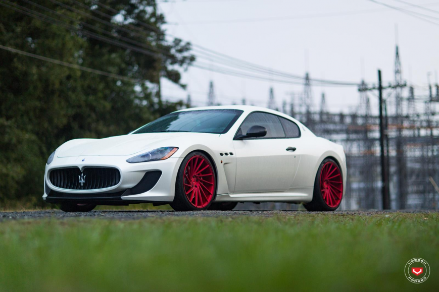 Maserati Granturismo �� ������ VPS305T