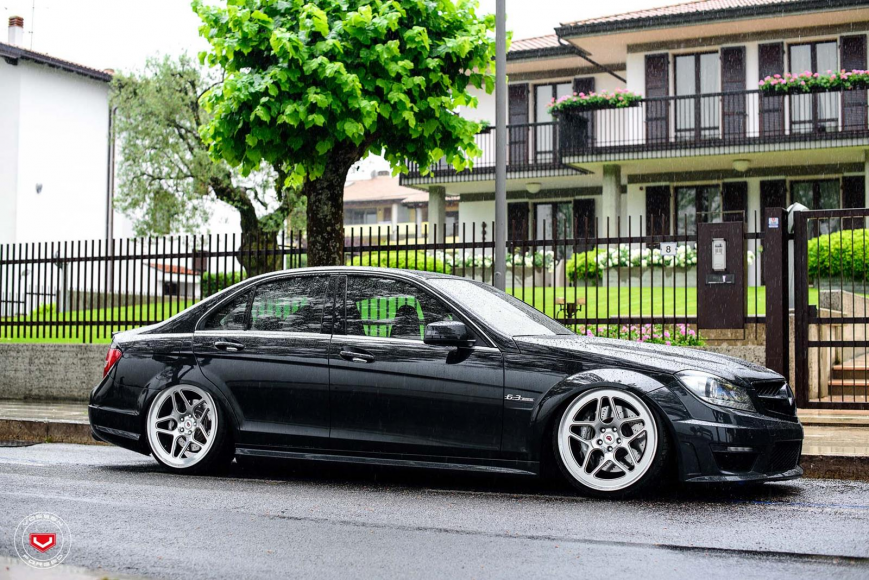 Mercedes Benz C Class �� ������ LC104