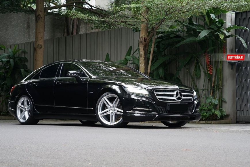 Mercedes Benz CLS �� ������ VFS5