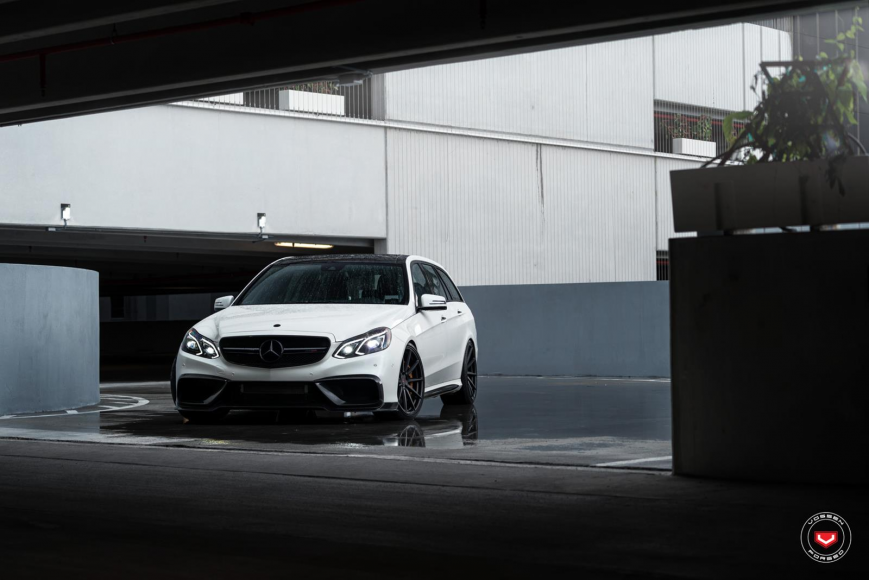 Mercedes Benz E Class �� ������ VPS310