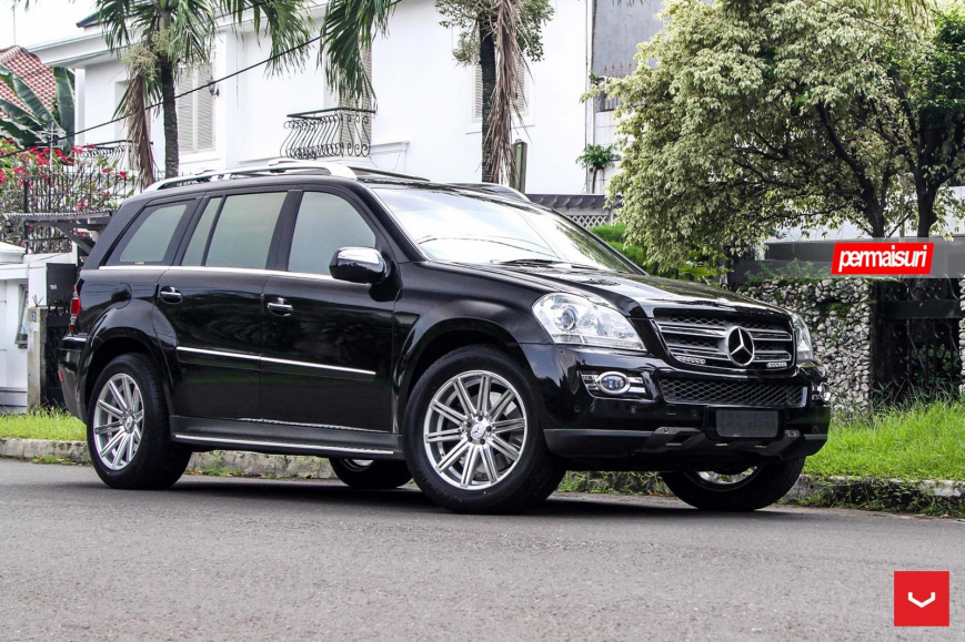 Mercedes Benz GL �� ������ CV4