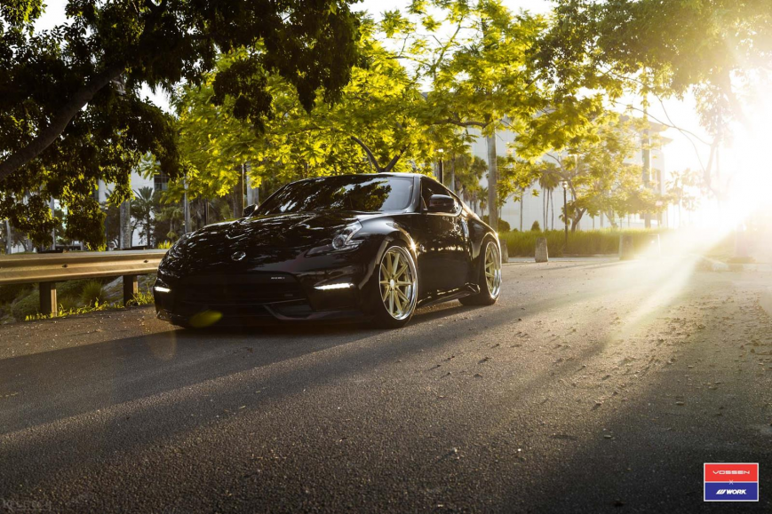 Nissan 370Z �� ������ VWS1