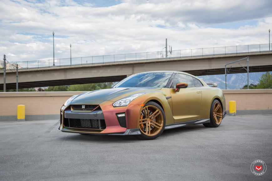 Nissan GTR �� ������ CG202