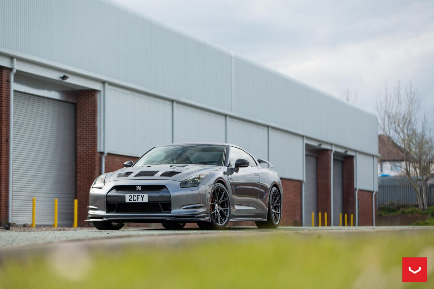 Nissan GTR �� ������ VFS6