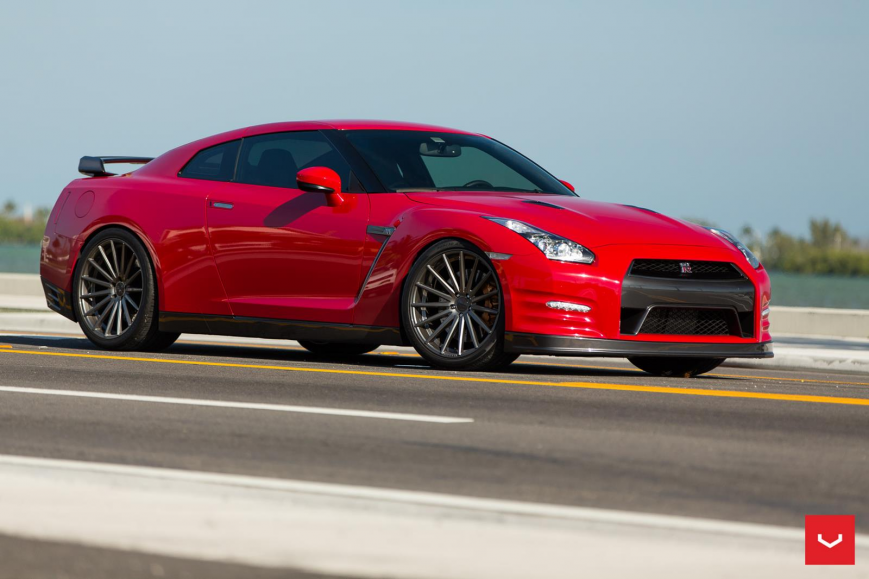 Nissan GTR �� ������ VFS2