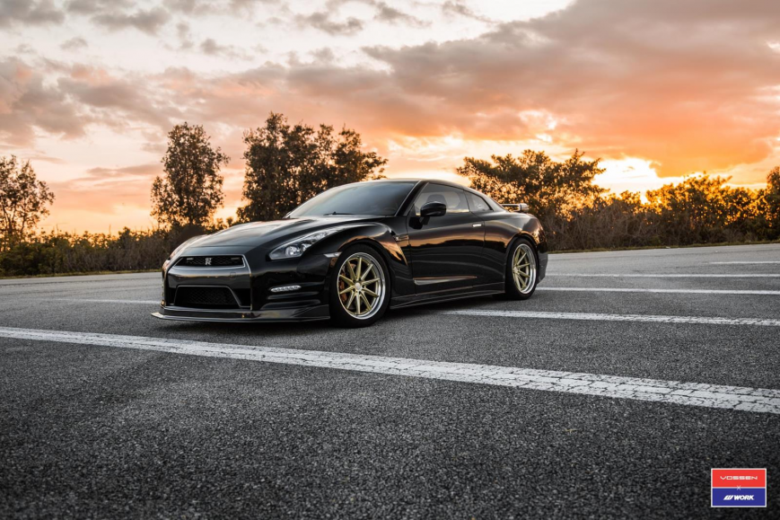 Nissan GTR �� ������ VWS1