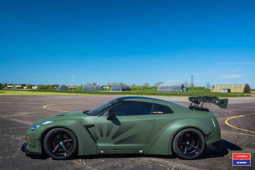 Nissan GTR �� ������ VWS3