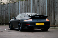 ���� ������� Vossen: Porsche 911 �� ������ Vossen VPS-305