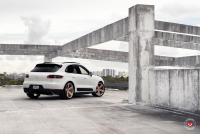 ���� ������� Vossen: Porsche Macan �� ������ Vossen CG-210