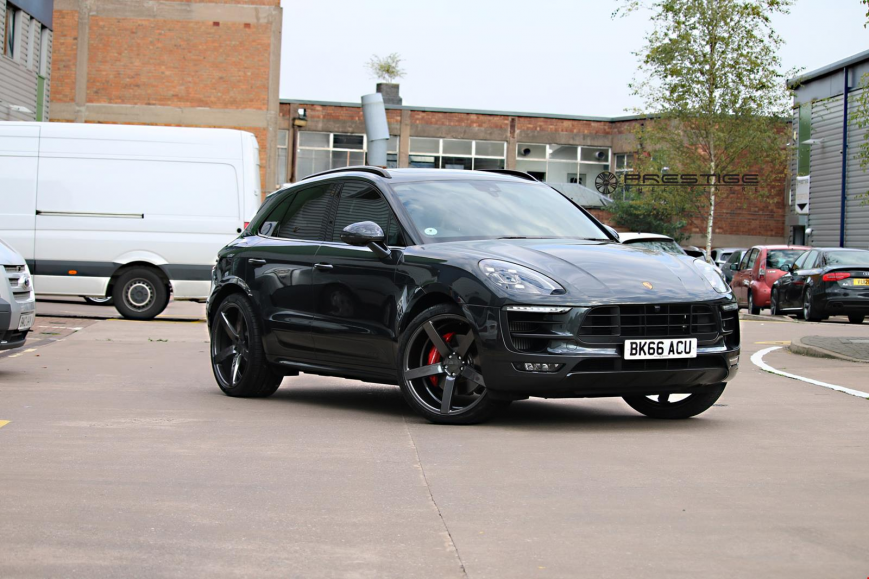 Porsche Macan �� ������ CV3-R