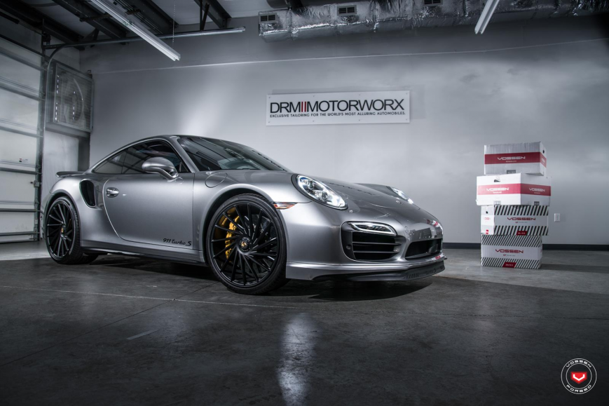 Porsche 911 �� ������ VPS305T