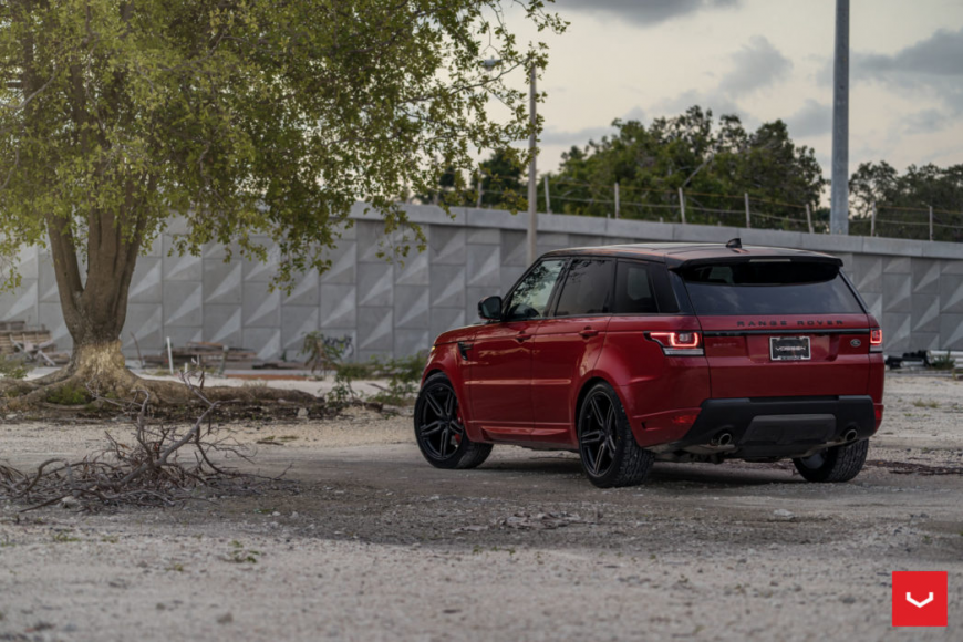 Land Rover Range Rover �� ������ 