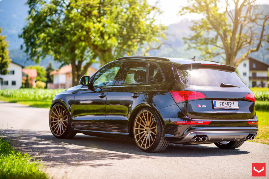 Audi Q5 �� ������ VFS2