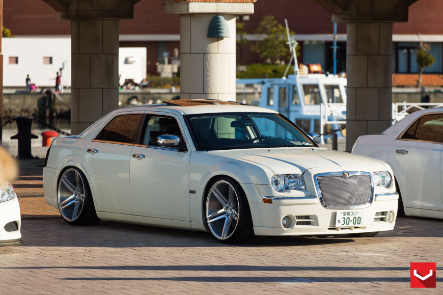 Chrysler 300C �� ������ VPS302