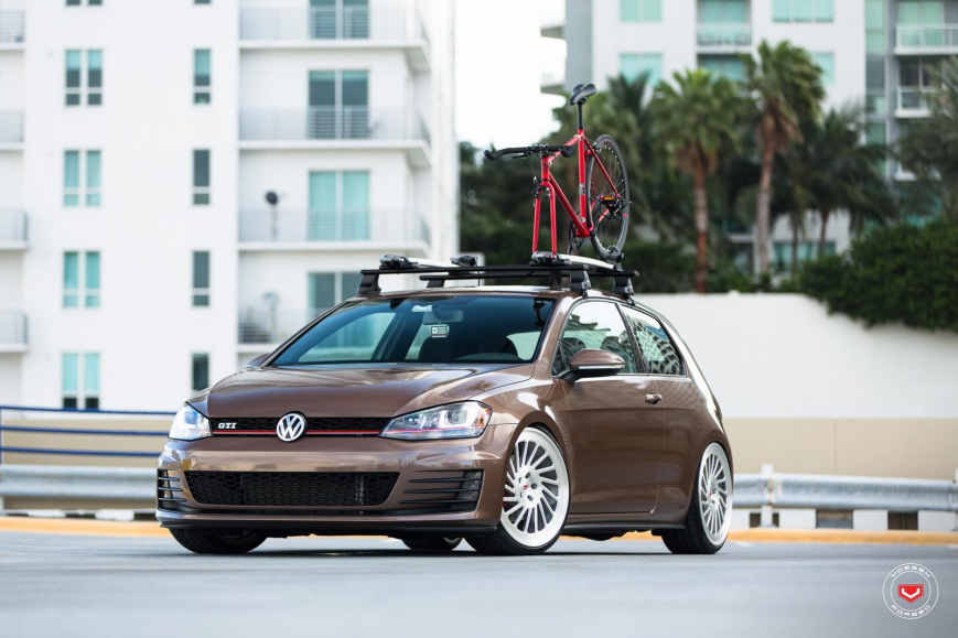 Volkswagen Golf �� ������ LC106T