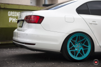���� ������� Vossen: VW Jetta �� ������ Vossen LC-109T