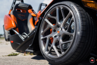 ���� ������� Vossen: Polaris Slingshot �� ������ Vossen CG-209T